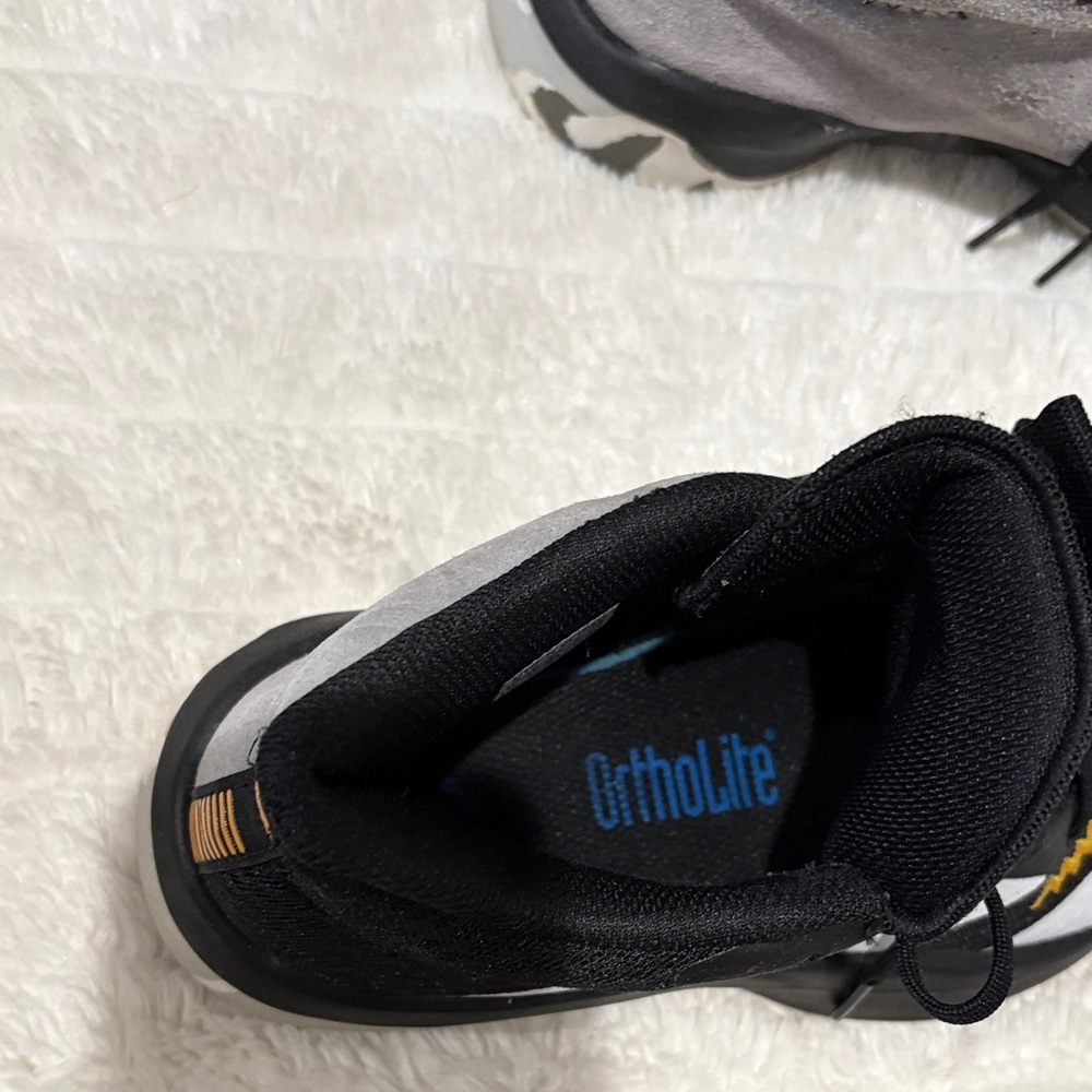 Adidas Pro Next Black/White Sneakers - Picture 6 of 7
